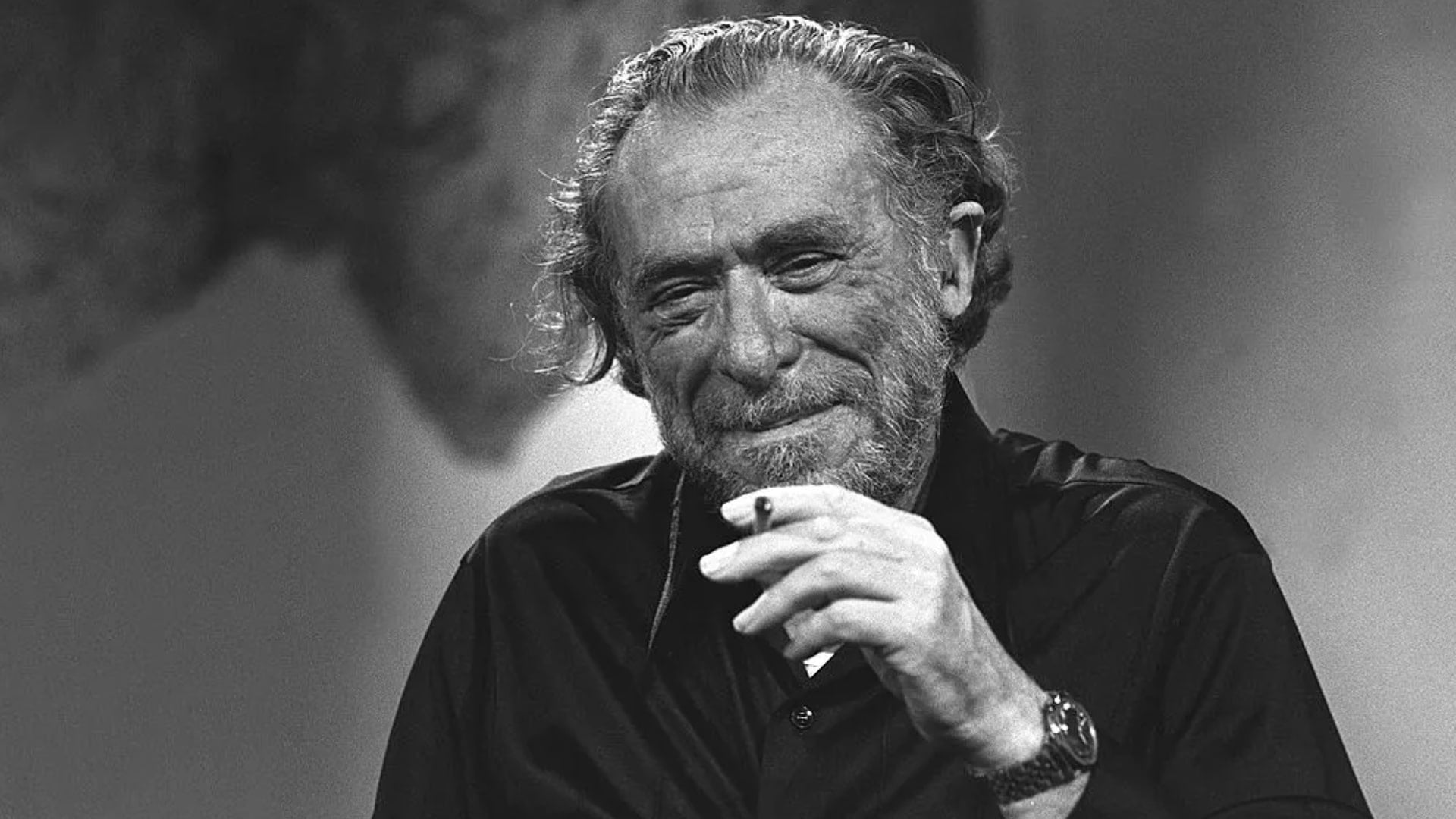 Charles Bukowski: O Poeta Maldito que Conquistou o Mundo